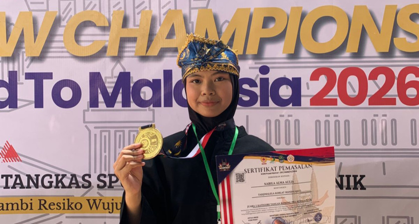 Nabila, Murid MTsN 2 Kota Bandung Raih Emas Kejuaraan Nasional Pencak Silat